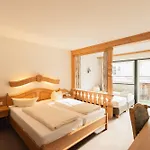 Gruberhof Igls Otel 3*