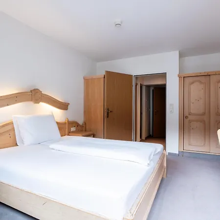 Gruberhof Innsbruck-igls Hotel 3*