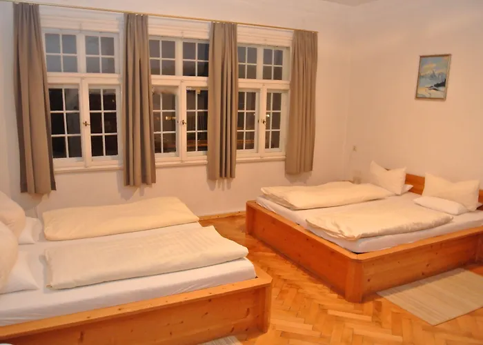 Hotel Gruberhof Igls 3*