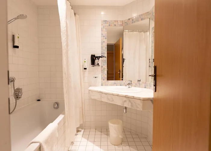 Hotel Gruberhof Igls 3*