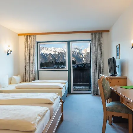 Gruberhof Igls מלון
