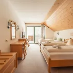 Hotel Gruberhof Igls 3*
